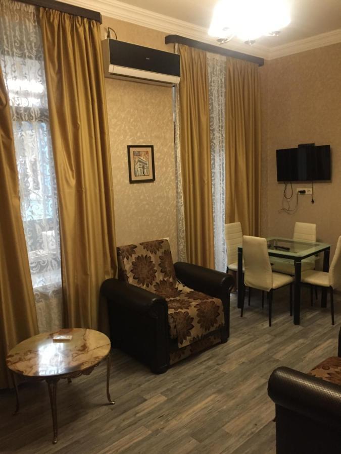 Prima Rooms Tbilissi Extérieur photo