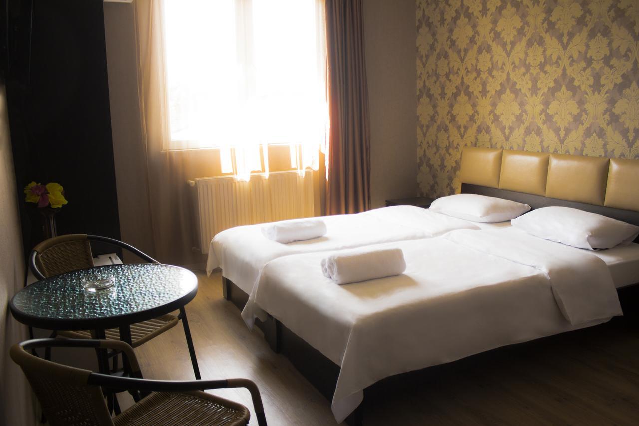 Prima Rooms Tbilissi Extérieur photo