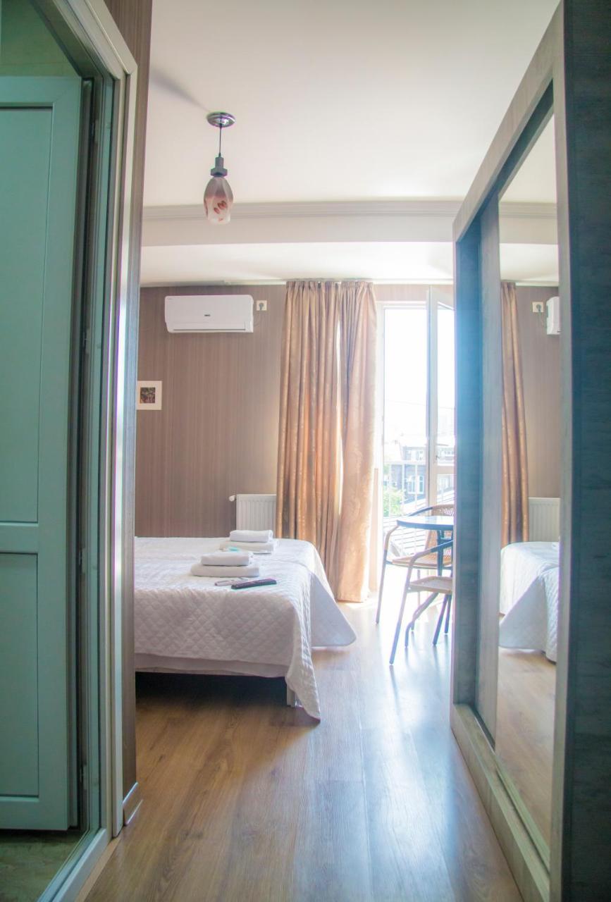 Prima Rooms Tbilissi Extérieur photo